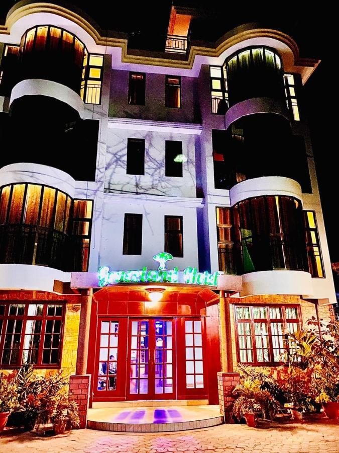 Grace Land Hotel アルーシャ エクステリア 写真